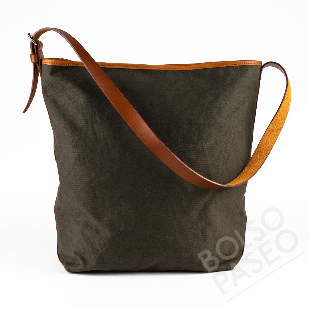 MONA Miel - Pine Bolso Mona de cuero y tela